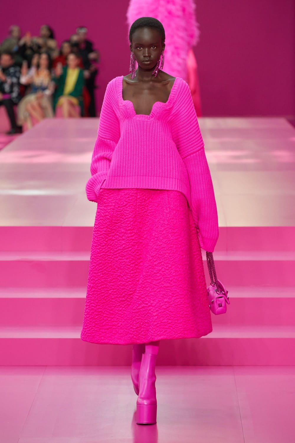 Valentino Herbst Winter 2022-2023 Paris Runway Magazin