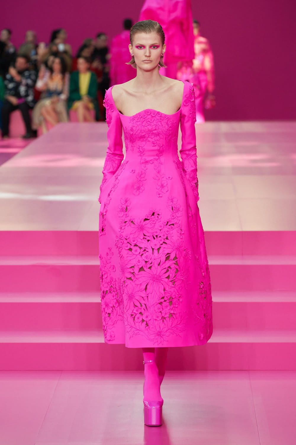 Valentino Herbst Winter 2022-2023 Paris Runway Magazin