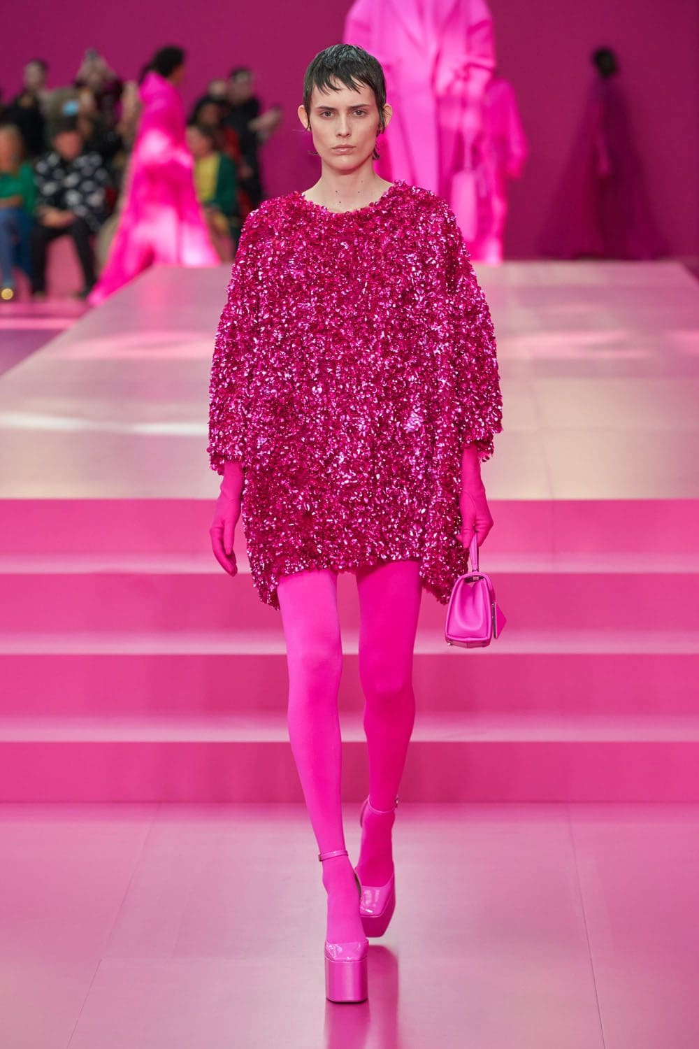 Valentino Herbst Winter 2022-2023 Paris Runway Magazin