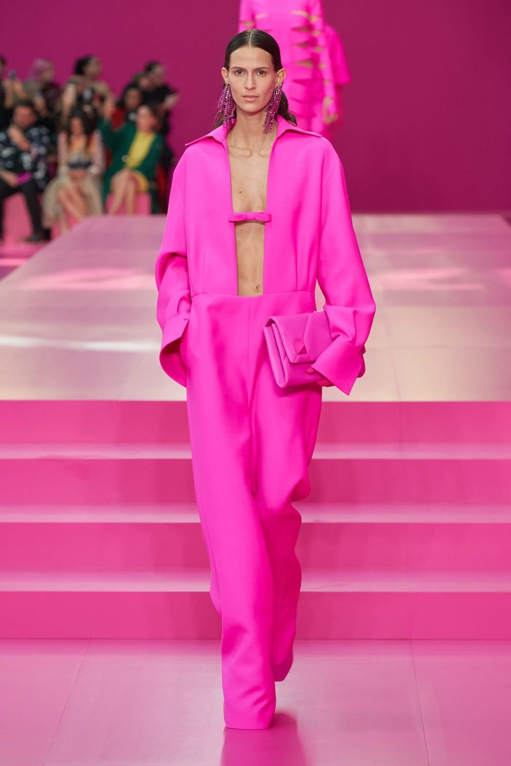 Valentino Herbst Winter 2022-2023 Paris Runway Magazin