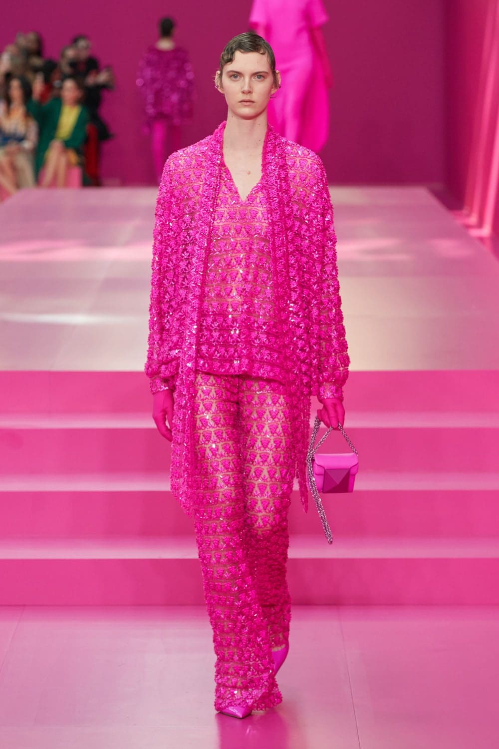 Valentino Herbst Winter 2022-2023 Paris Runway Magazin