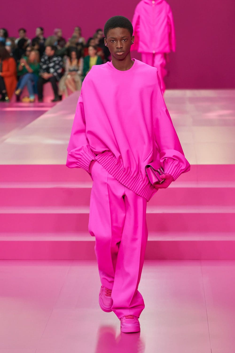 Valentino Herbst Winter 2022-2023 Paris Runway Magazin