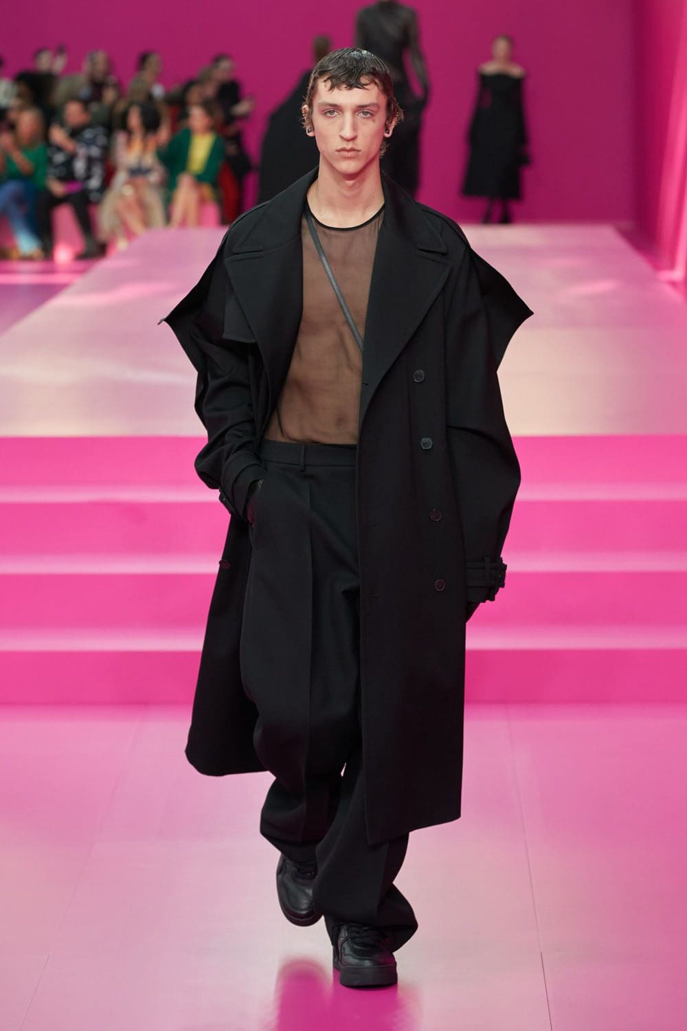 Valentino Herbst Winter 2022-2023 Paris Runway Magazin