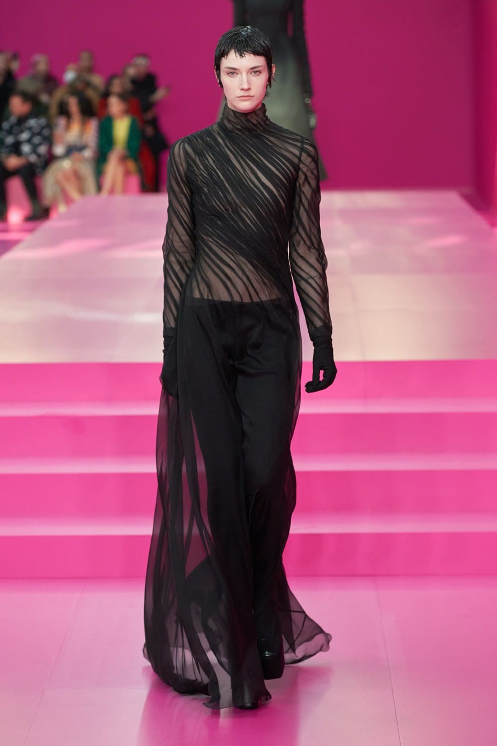 Valentino Herbst Winter 2022-2023 Paris Runway Magazin