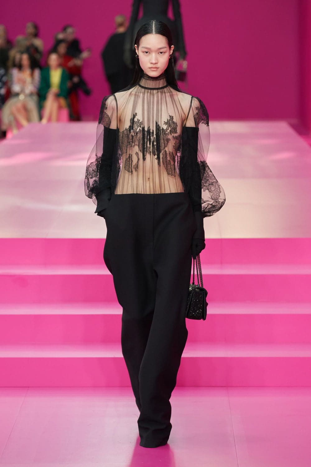 Valentino Herbst Winter 2022-2023 Paris Runway Magazin