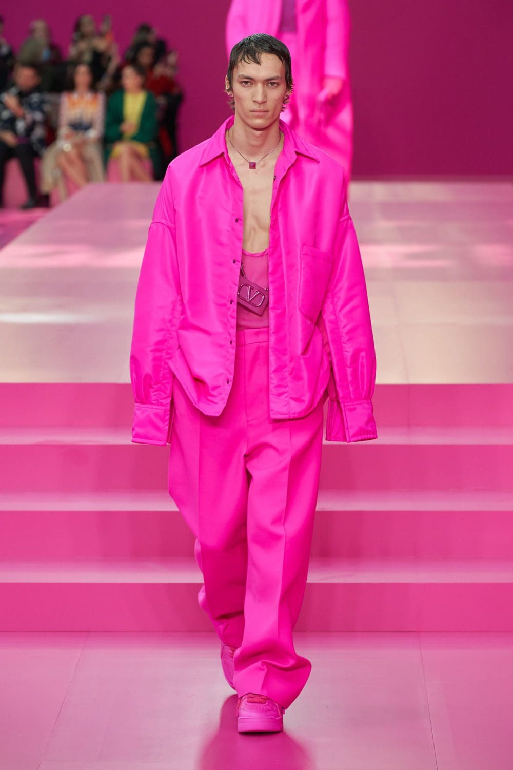 Valentino Herbst Winter 2022-2023 Paris Runway Magazin