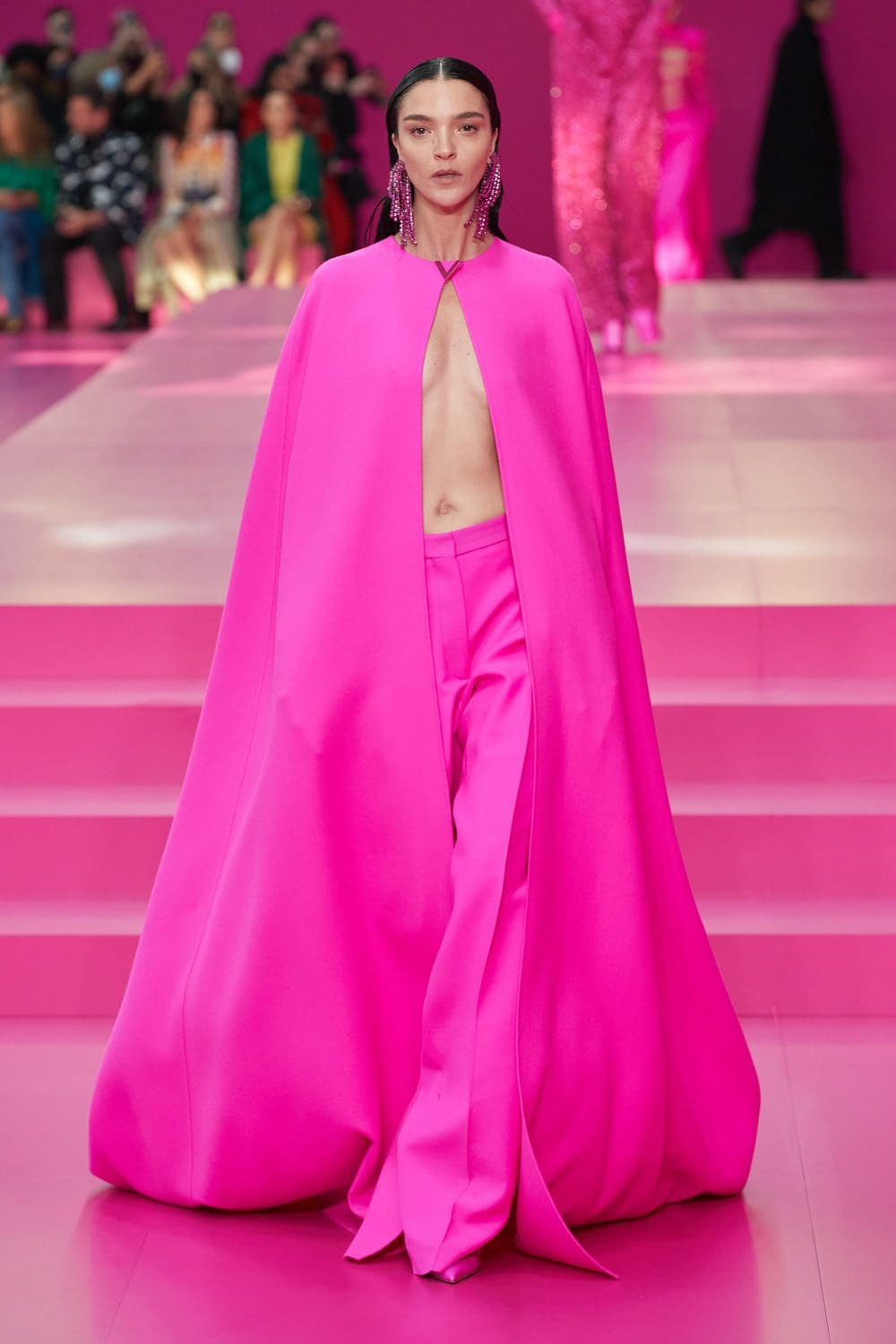 Valentino Herbst Winter 2022-2023 Paris Runway Magazin