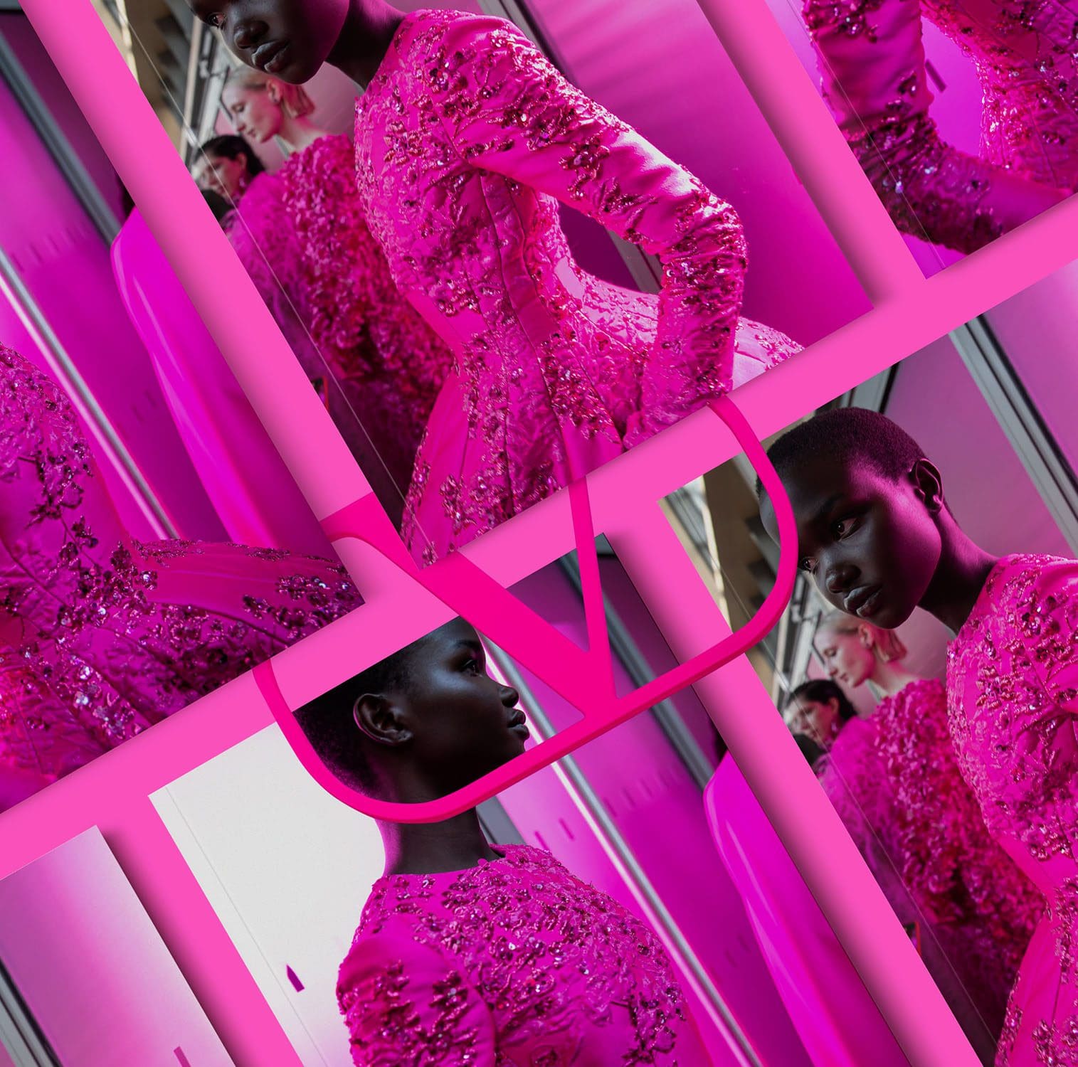 Especial Valentino Rosa Issue Outono 2022-2023 Runway revista