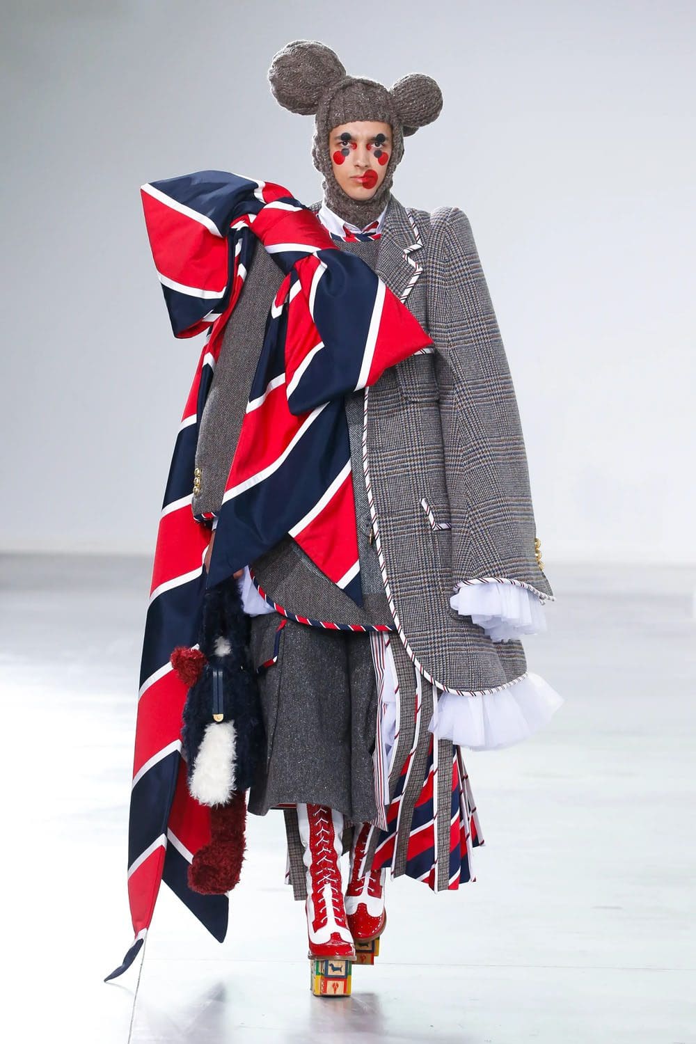 Thom Browne Herbst Winter 2022 2023 runway Zeitschrift (11)