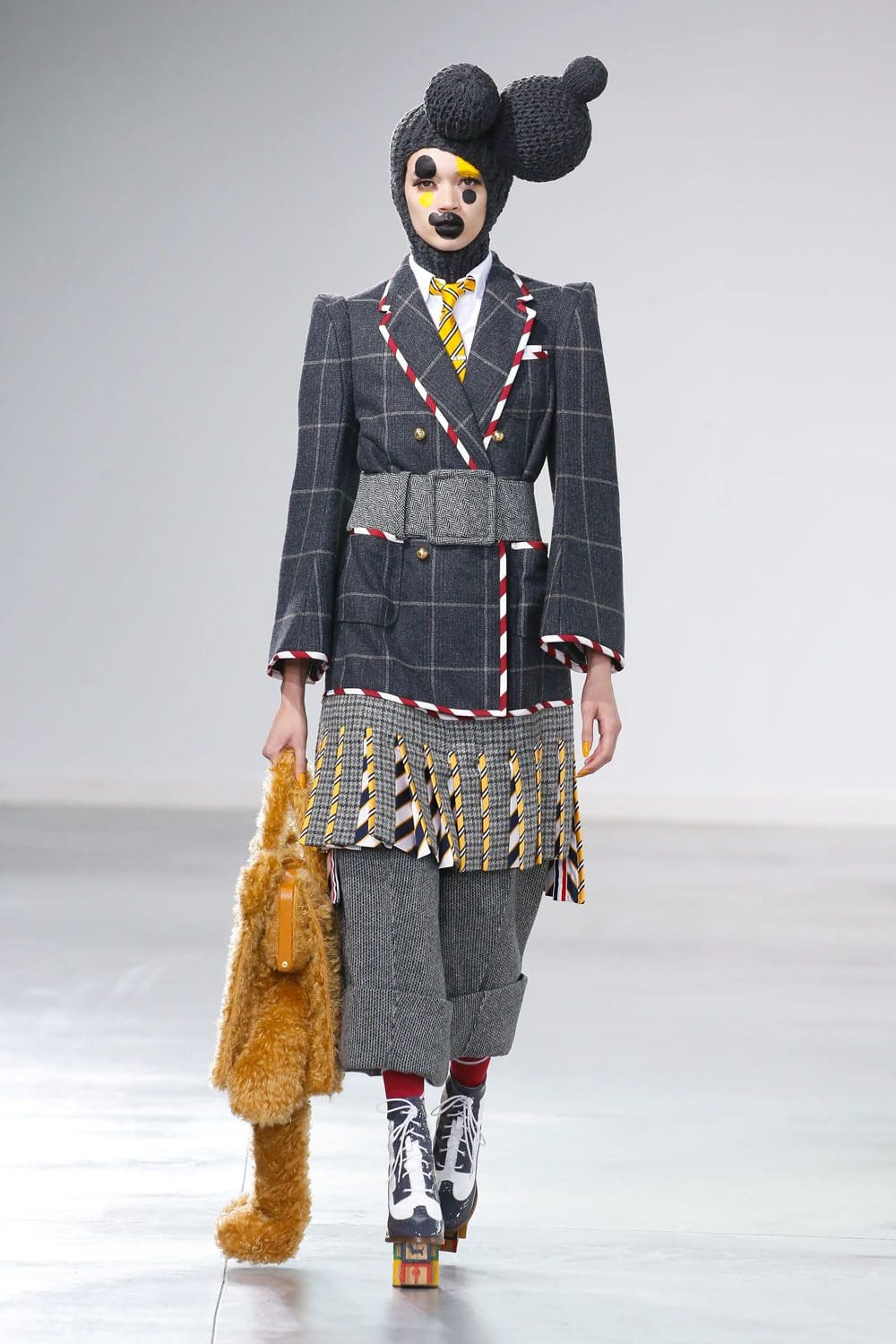 Thom Browne Herbst Winter 2022 2023 runway Zeitschrift (15)