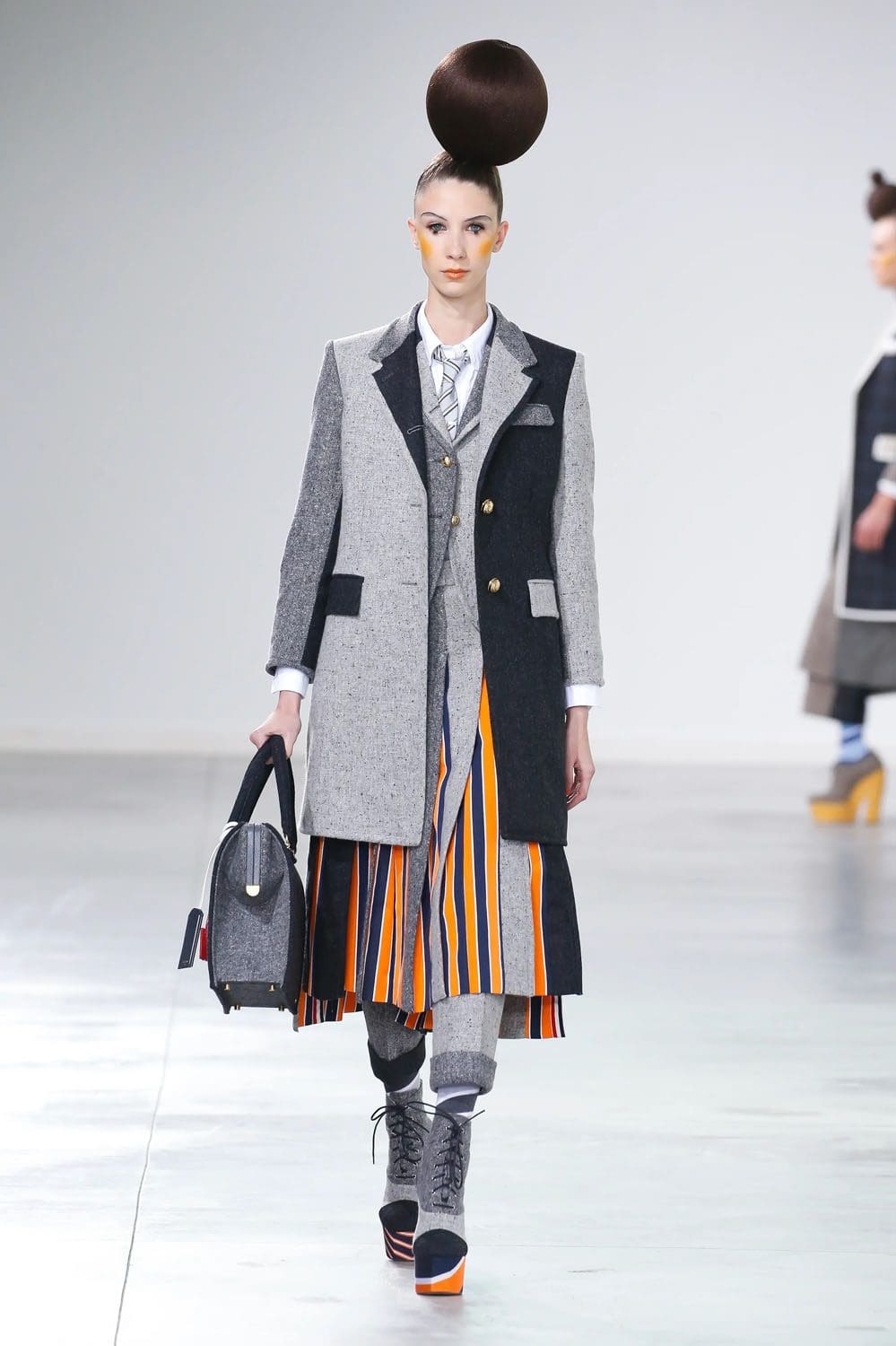 Thom Browne Herbst Winter 2022 2023 runway Zeitschrift (36)
