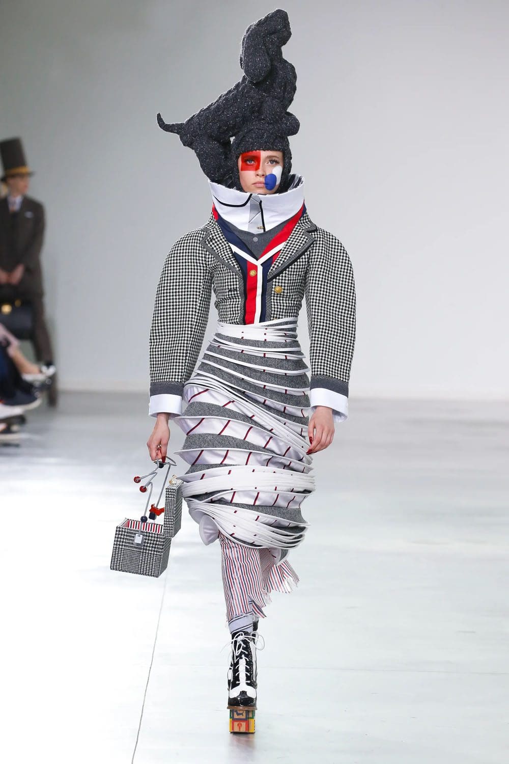 Thom Browne Herbst Winter 2022 2023 runway Zeitschrift (45)