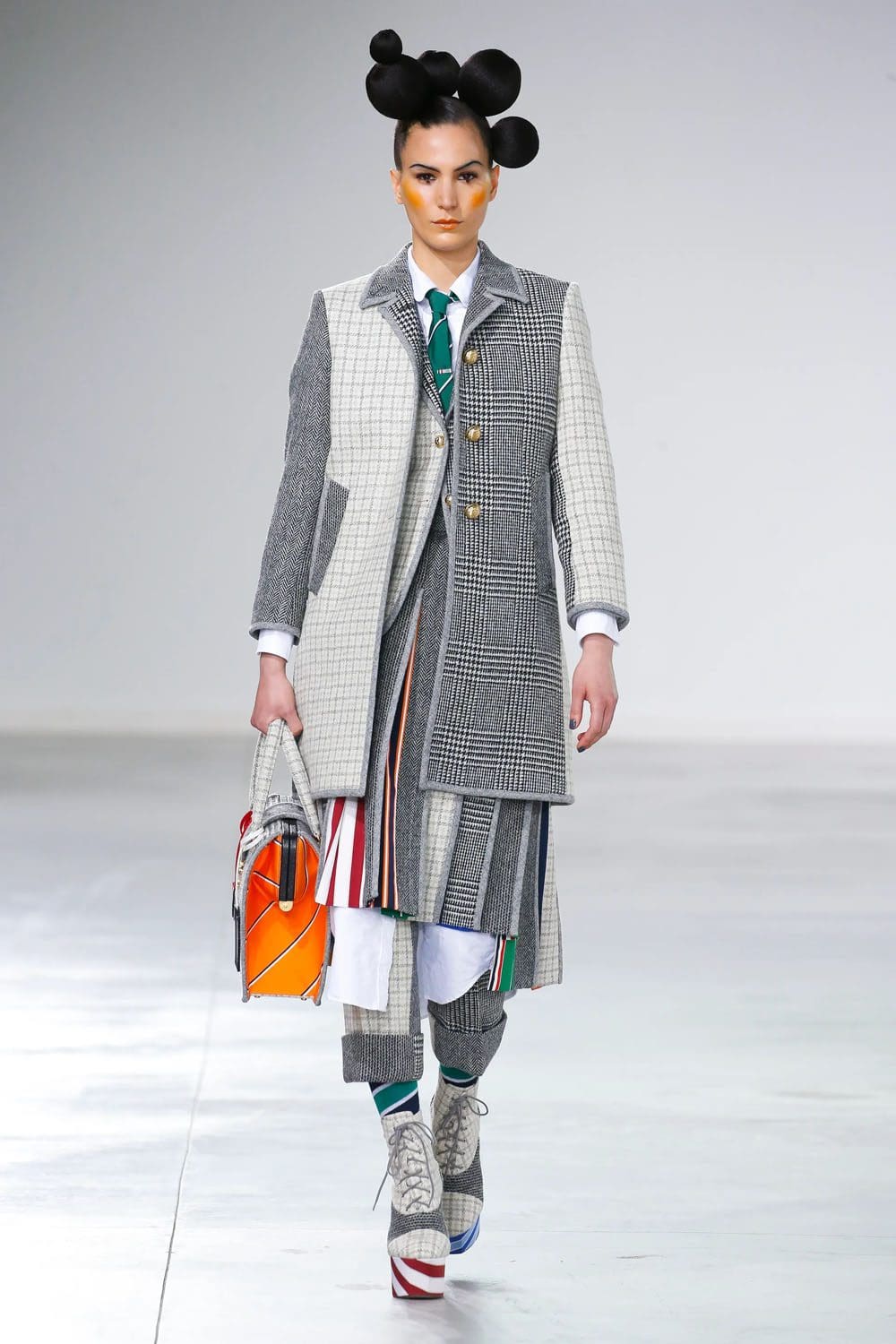 Thom Browne Herbst Winter 2022 2023 runway Zeitschrift (50)