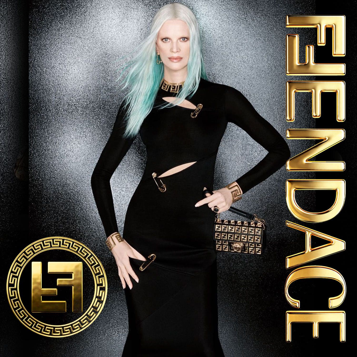 Colaboração Fendace - Fendi Versace - maio de 2022 Runway revista