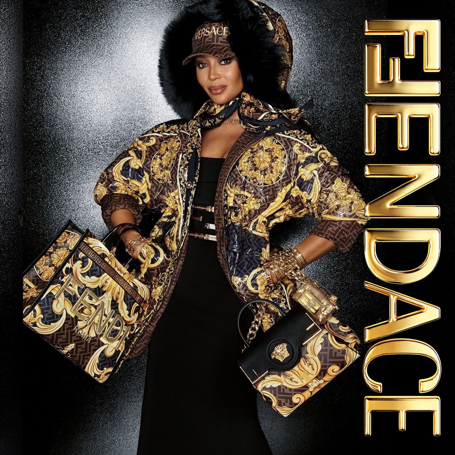 Colaboração Fendace - Fendi Versace - maio de 2022 Runway revista