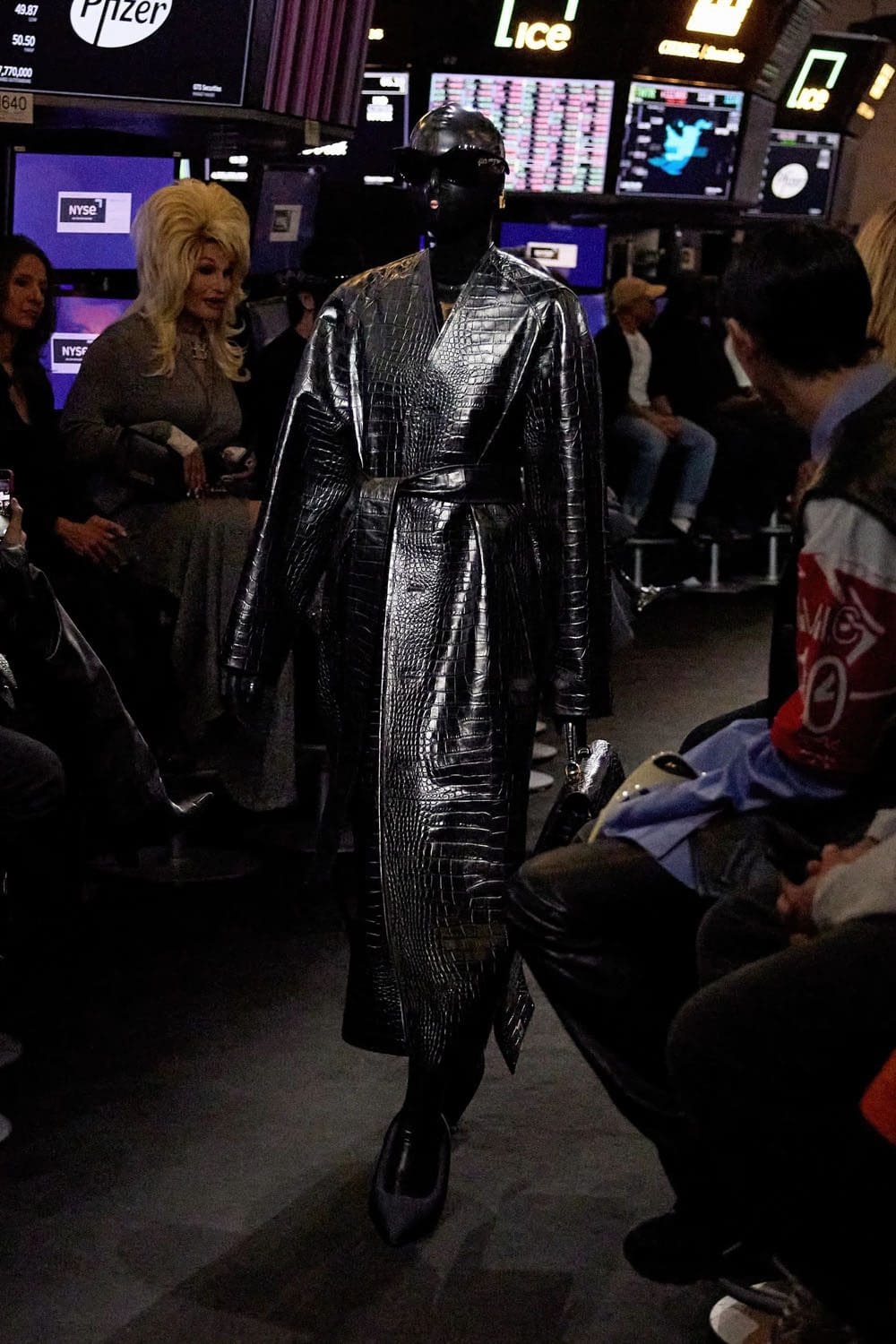 Balenciaga Resort 2023 New York Runway Revistas