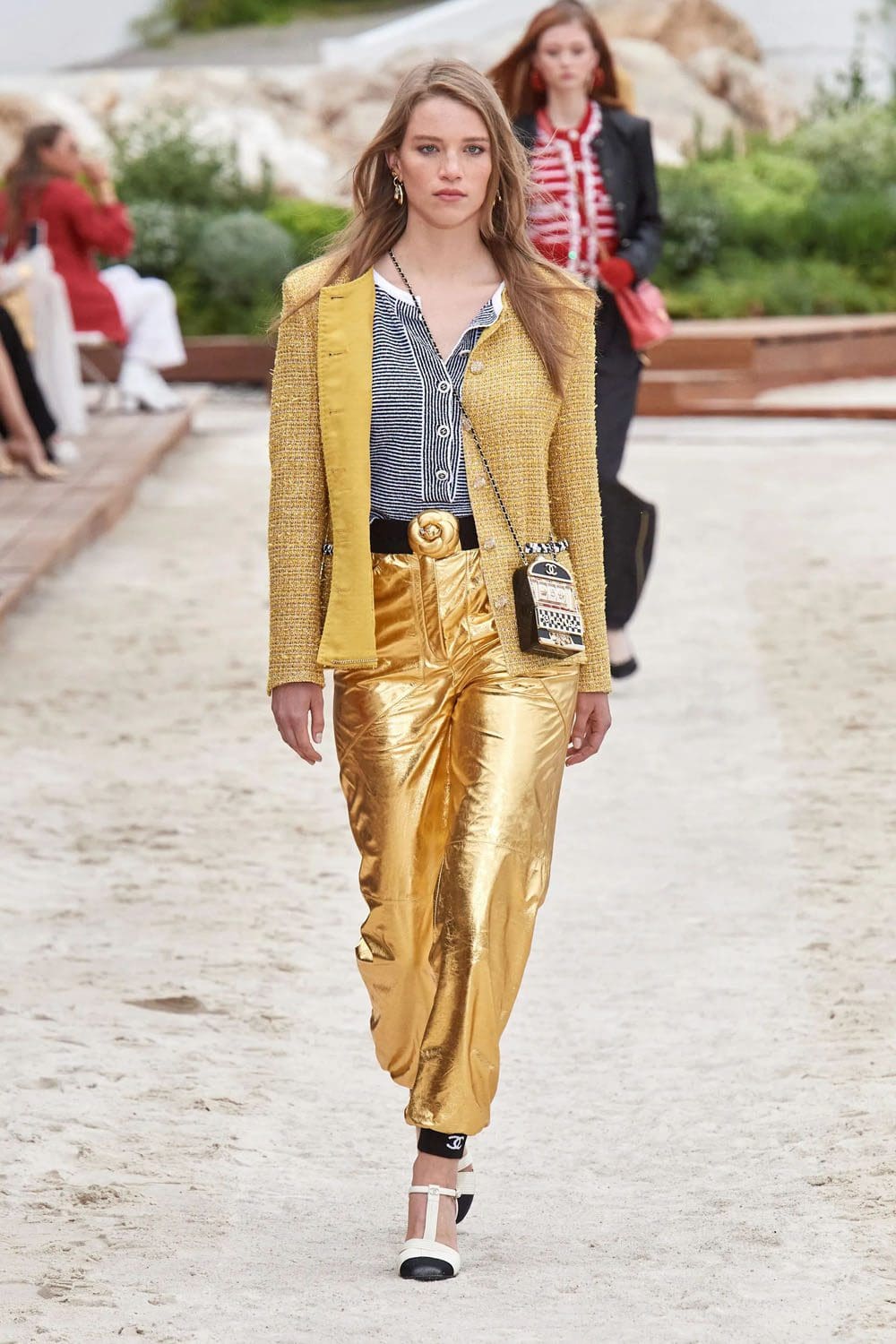 chanel resort cruise monte carlo 2023 runway magazine (11)