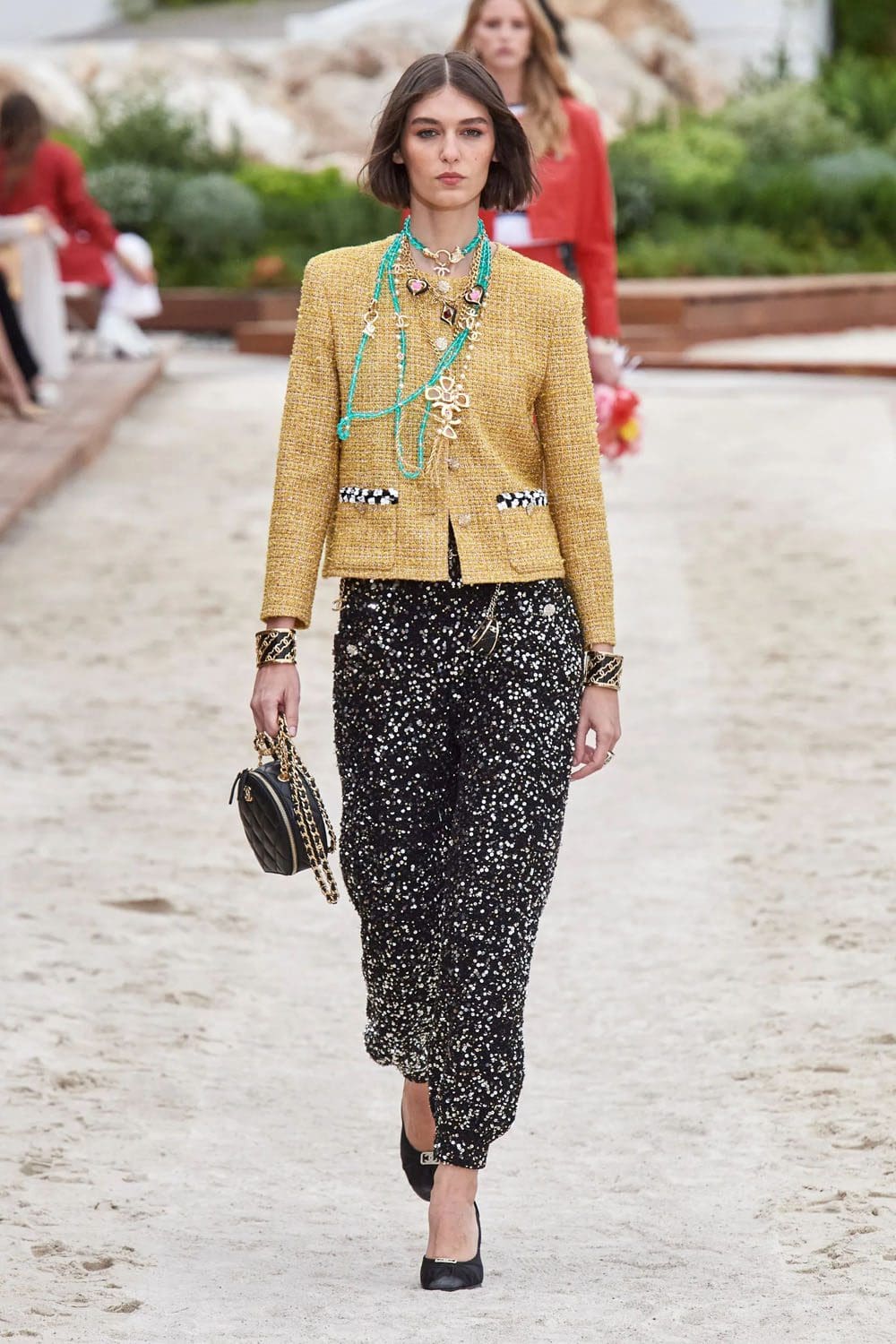 chanel resort cruise monte carlo 2023 runway magazine (13)