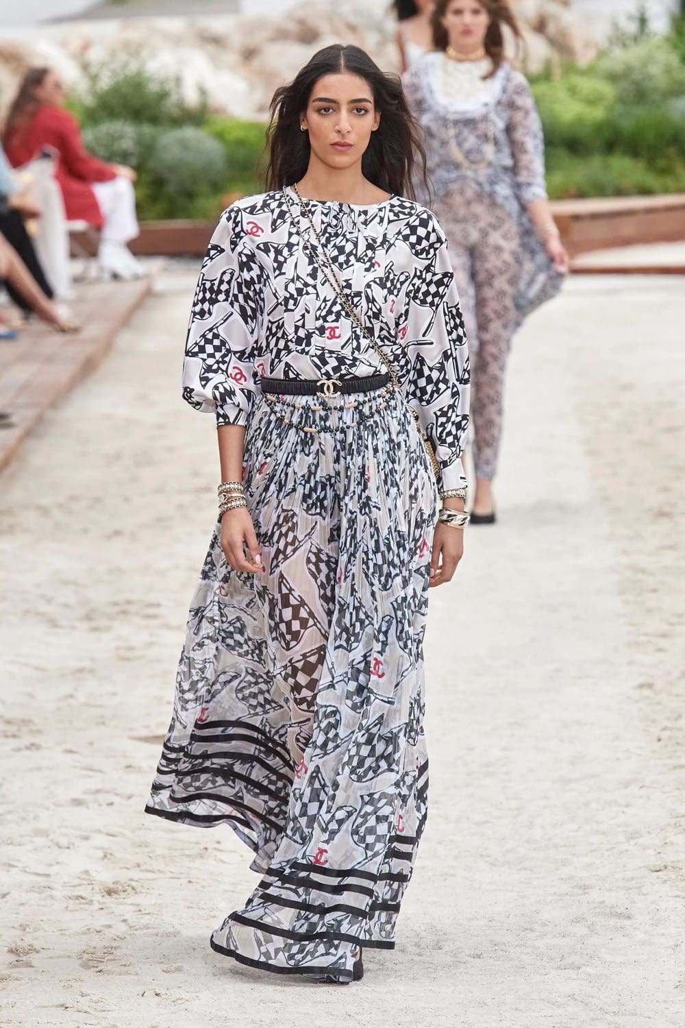 chanel resort cruise monte carlo 2023 runway magazine (22)