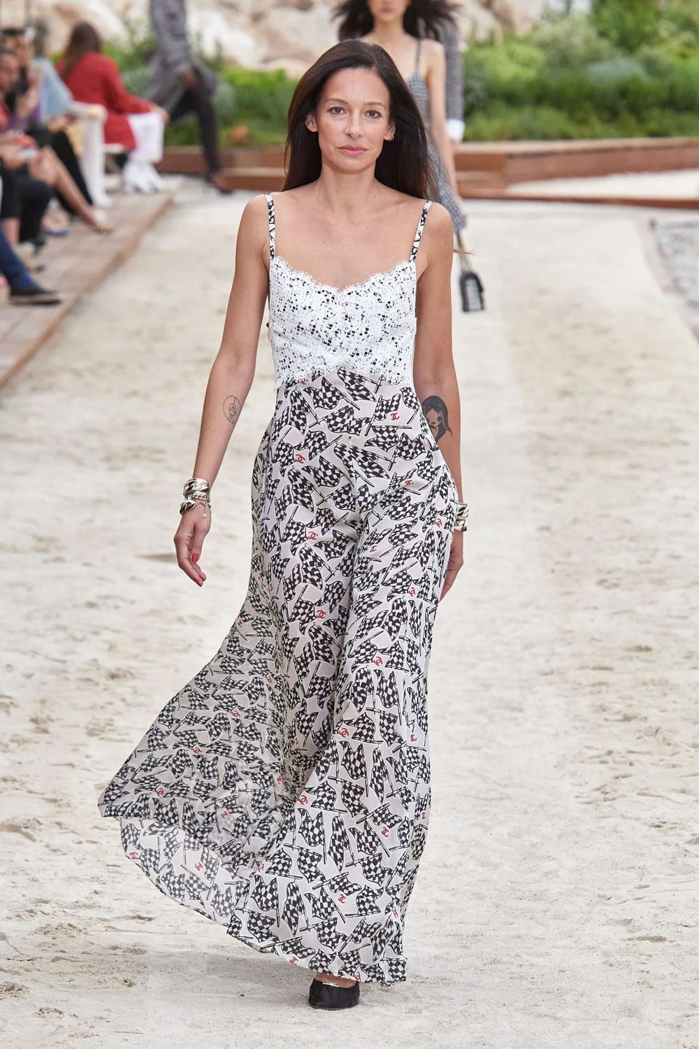 chanel resort cruise monte carlo 2023 runway magazine (24)