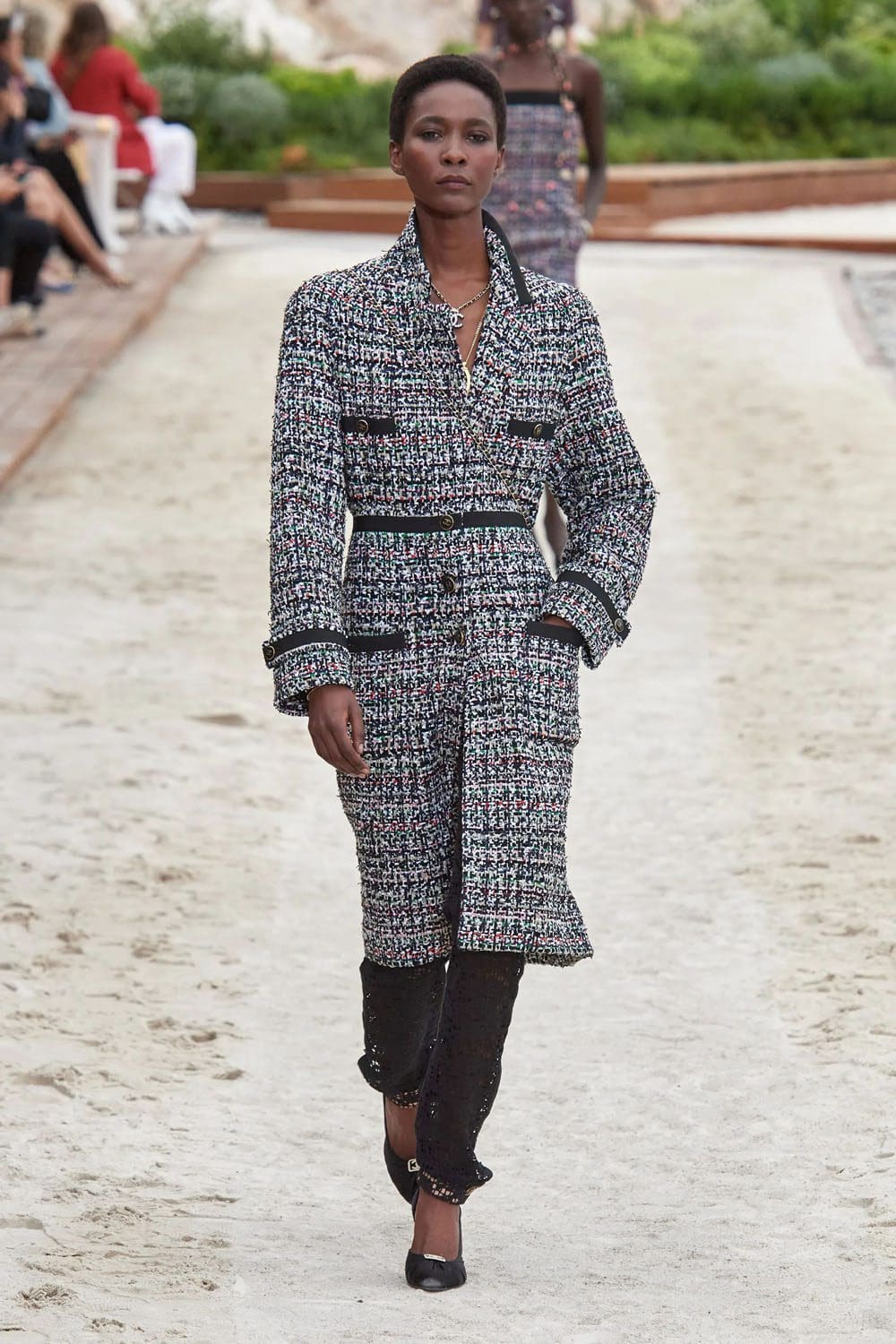 chanel resort cruise monte carlo 2023 runway magazine (27)