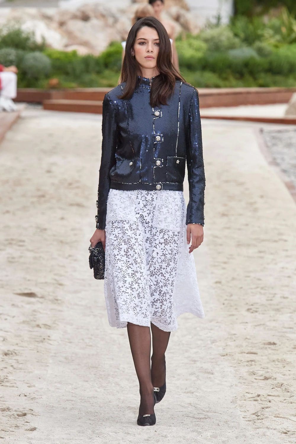 chanel resort cruise monte carlo 2023 runway magazine (48)