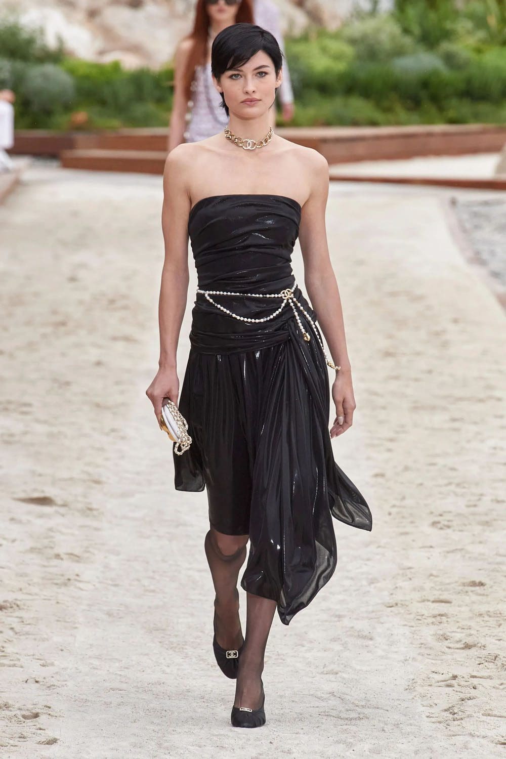 chanel resort cruise monte carlo 2023 runway magazine (50)