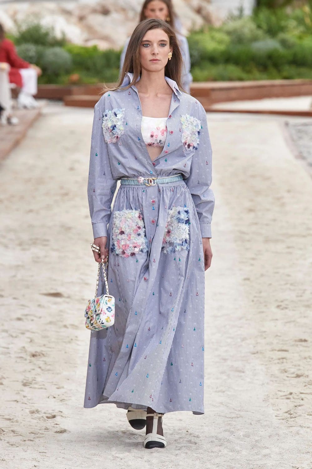 chanel resort cruise monte carlo 2023 runway magazine (54)