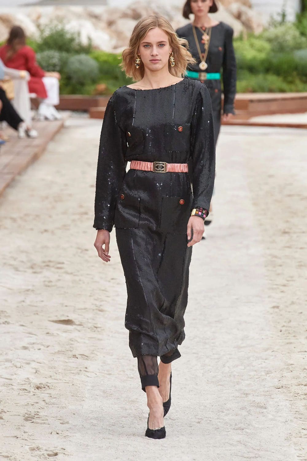 chanel resort cruise monte carlo 2023 runway magazine (66)