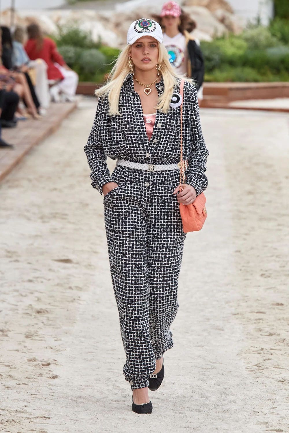 chanel resort cruise monte carlo 2023 runway magazine (8)
