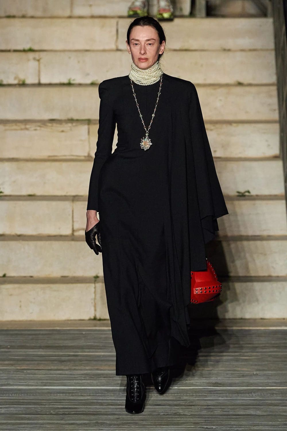 Gucci-Kreuzfahrt 2023 Resort runway Zeitschrift (10)