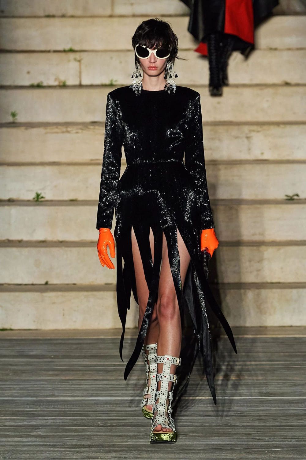 Gucci-Kreuzfahrt 2023 Resort runway Zeitschrift (11)