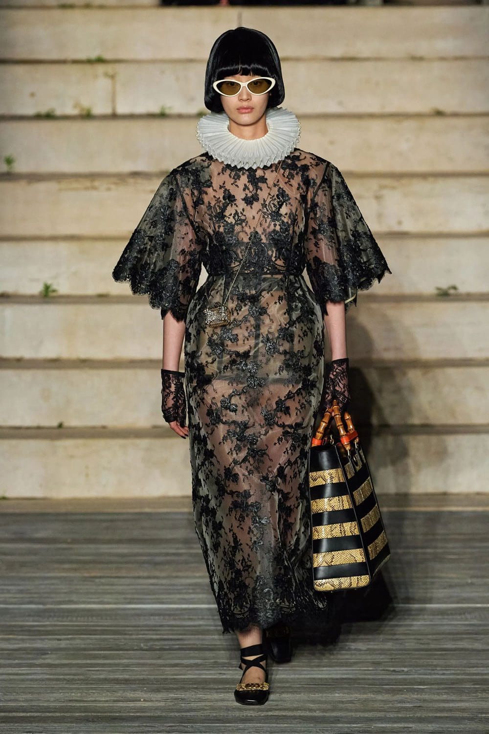 Gucci-Kreuzfahrt 2023 Resort runway Zeitschrift (15)