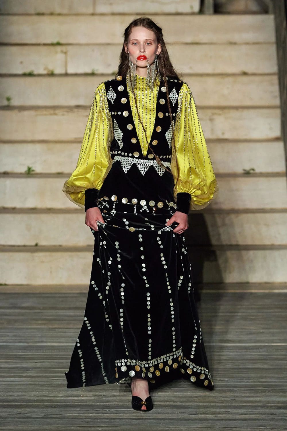 Gucci-Kreuzfahrt 2023 Resort runway Zeitschrift (16)