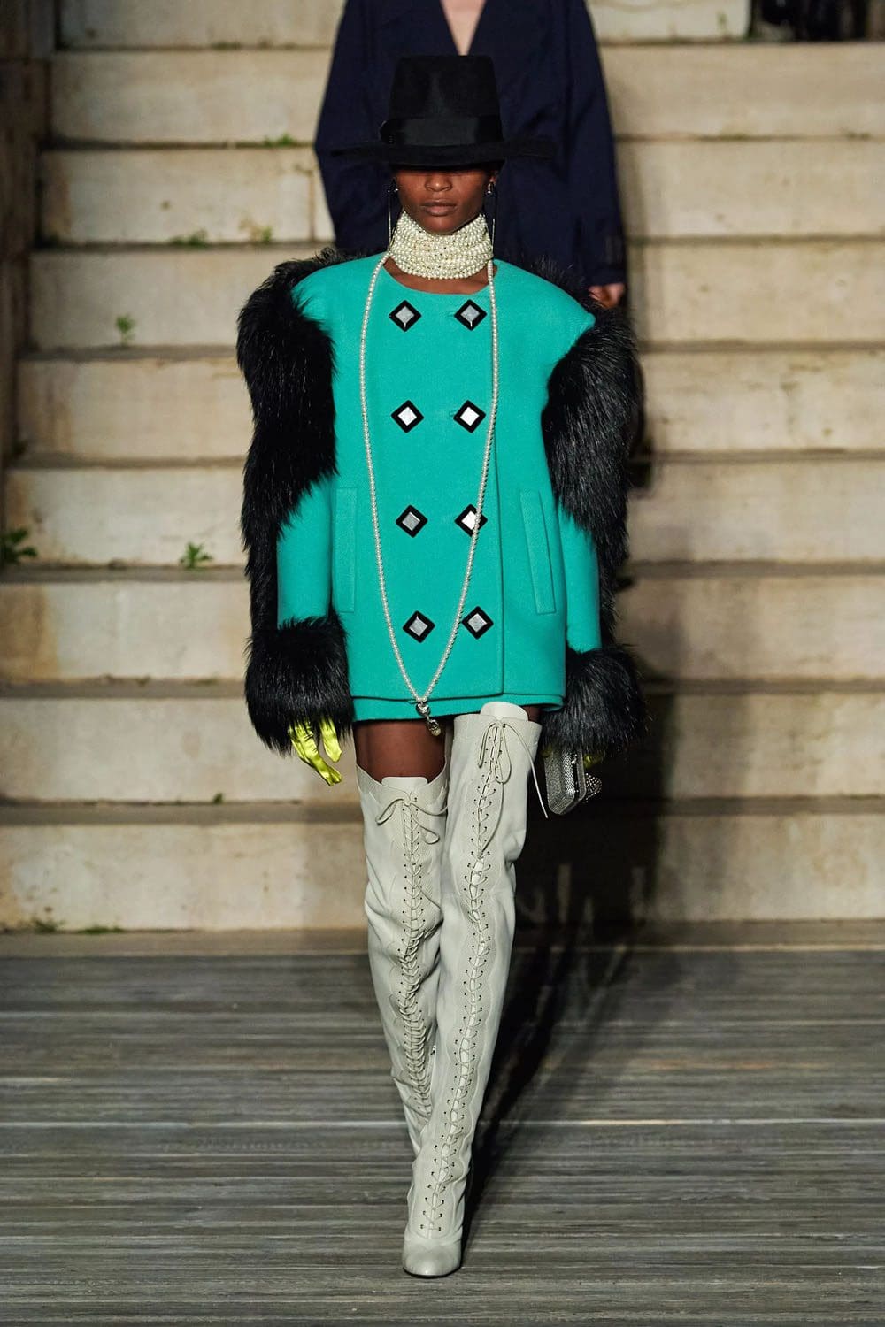 Gucci-Kreuzfahrt 2023 Resort runway Zeitschrift (17)