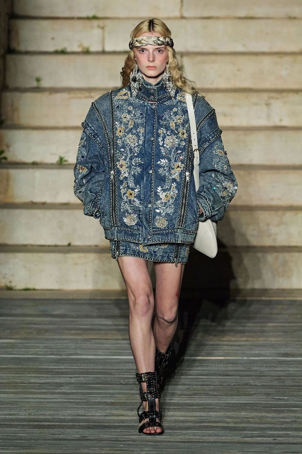 Gucci-Kreuzfahrt 2023 Resort runway Zeitschrift (45)