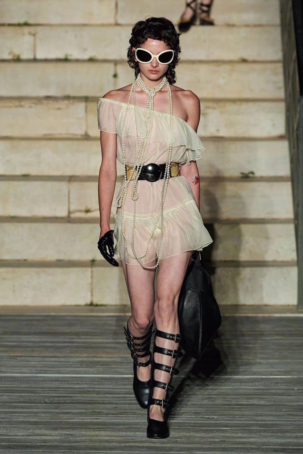 Gucci-Kreuzfahrt 2023 Resort runway Zeitschrift (56)