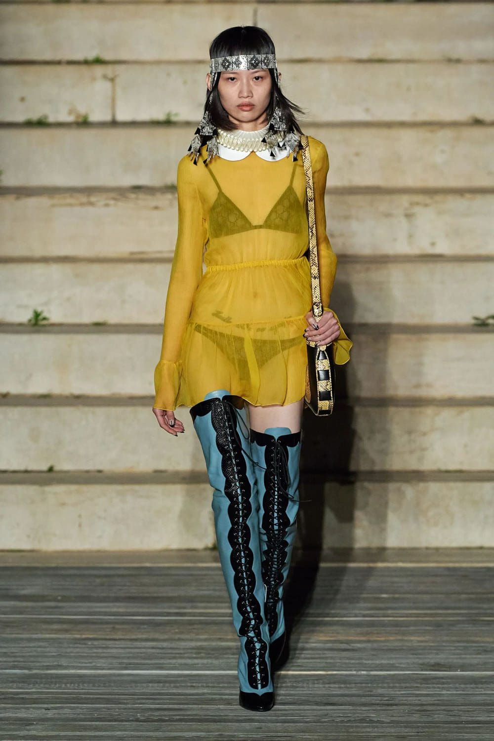 Gucci-Kreuzfahrt 2023 Resort runway Zeitschrift (70)