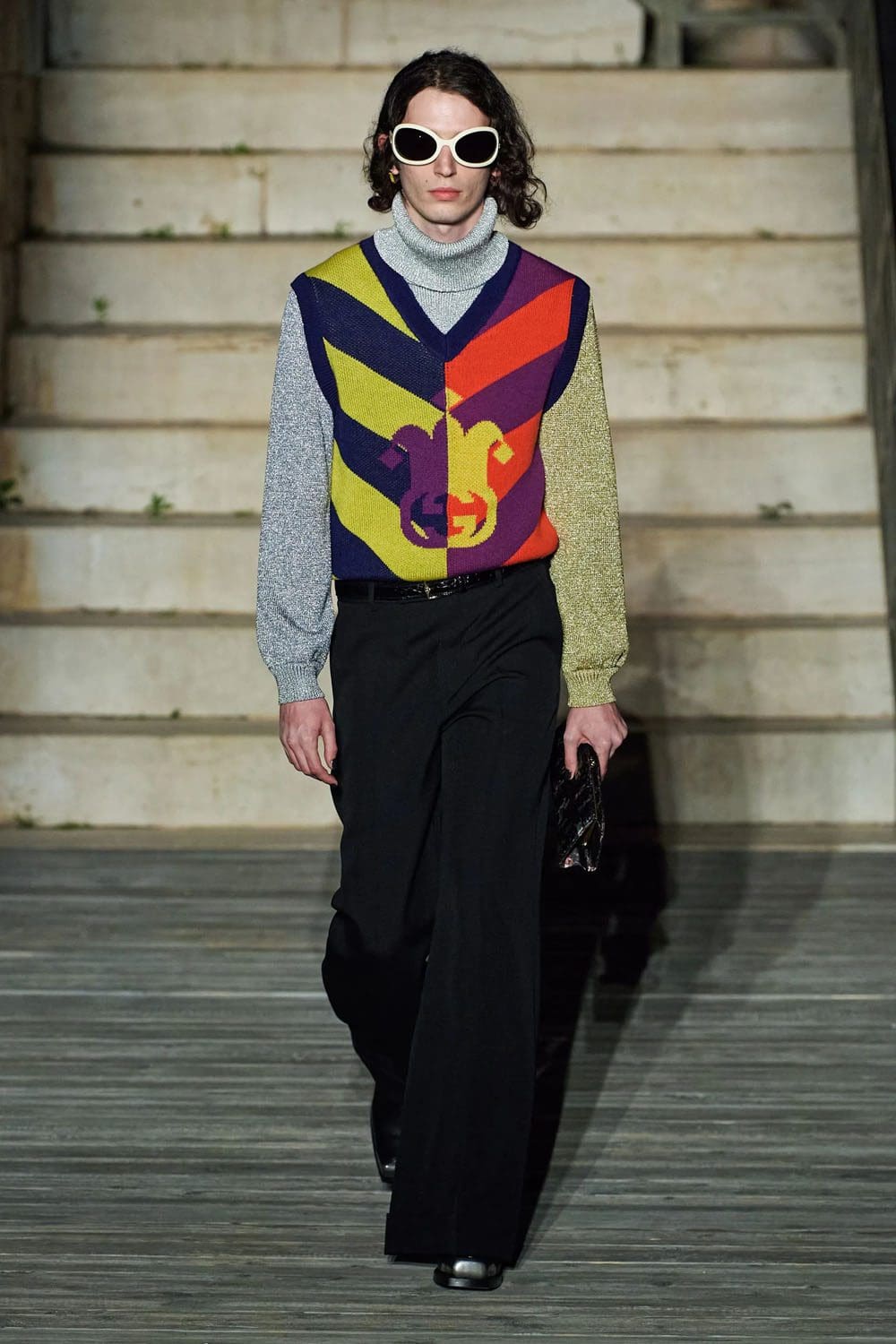Gucci-Kreuzfahrt 2023 Resort runway Zeitschrift (89)