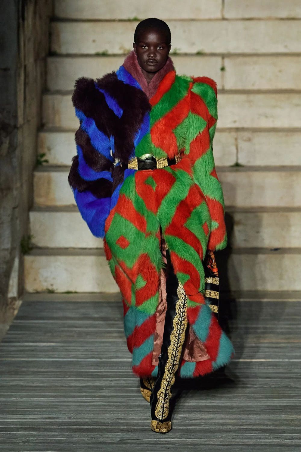 Gucci-Kreuzfahrt 2023 Resort runway Zeitschrift (90)