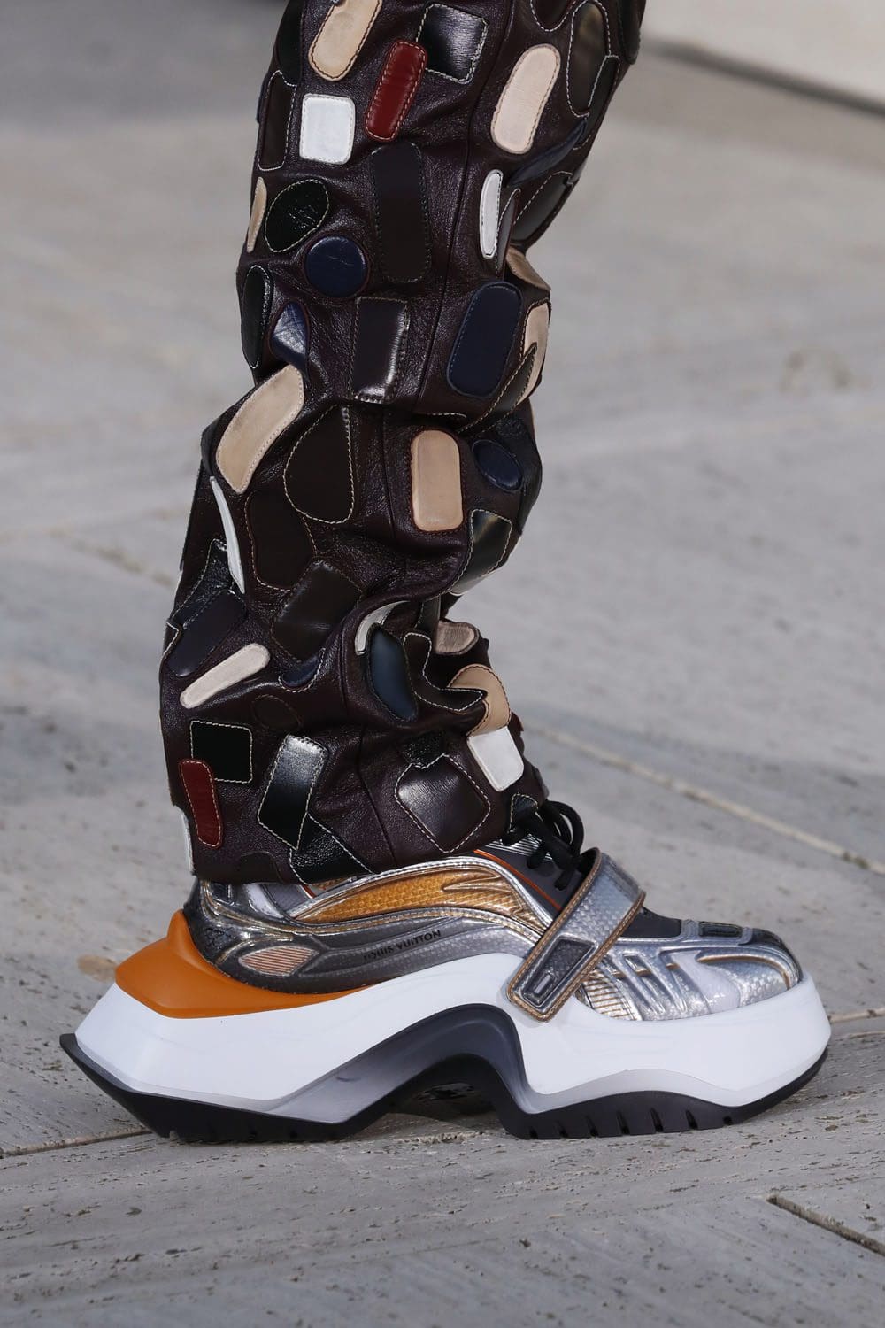 louis vuitton shoes cruise resort 2023 runway magazine (22)