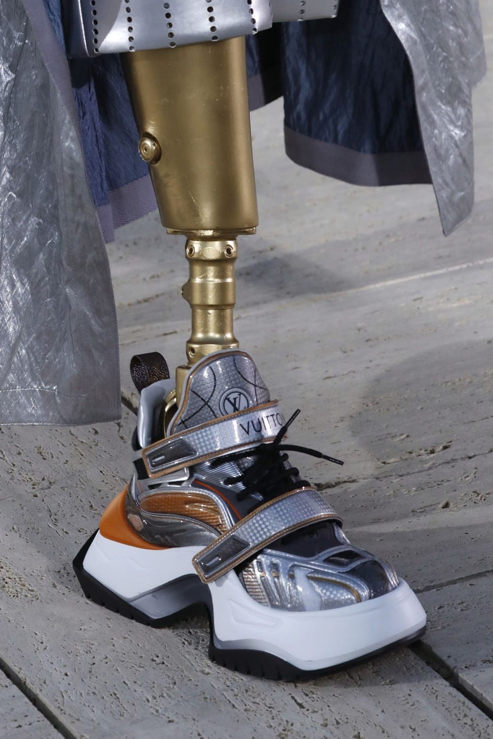 louis vuitton shoes cruise resort 2023 runway magazine (26)