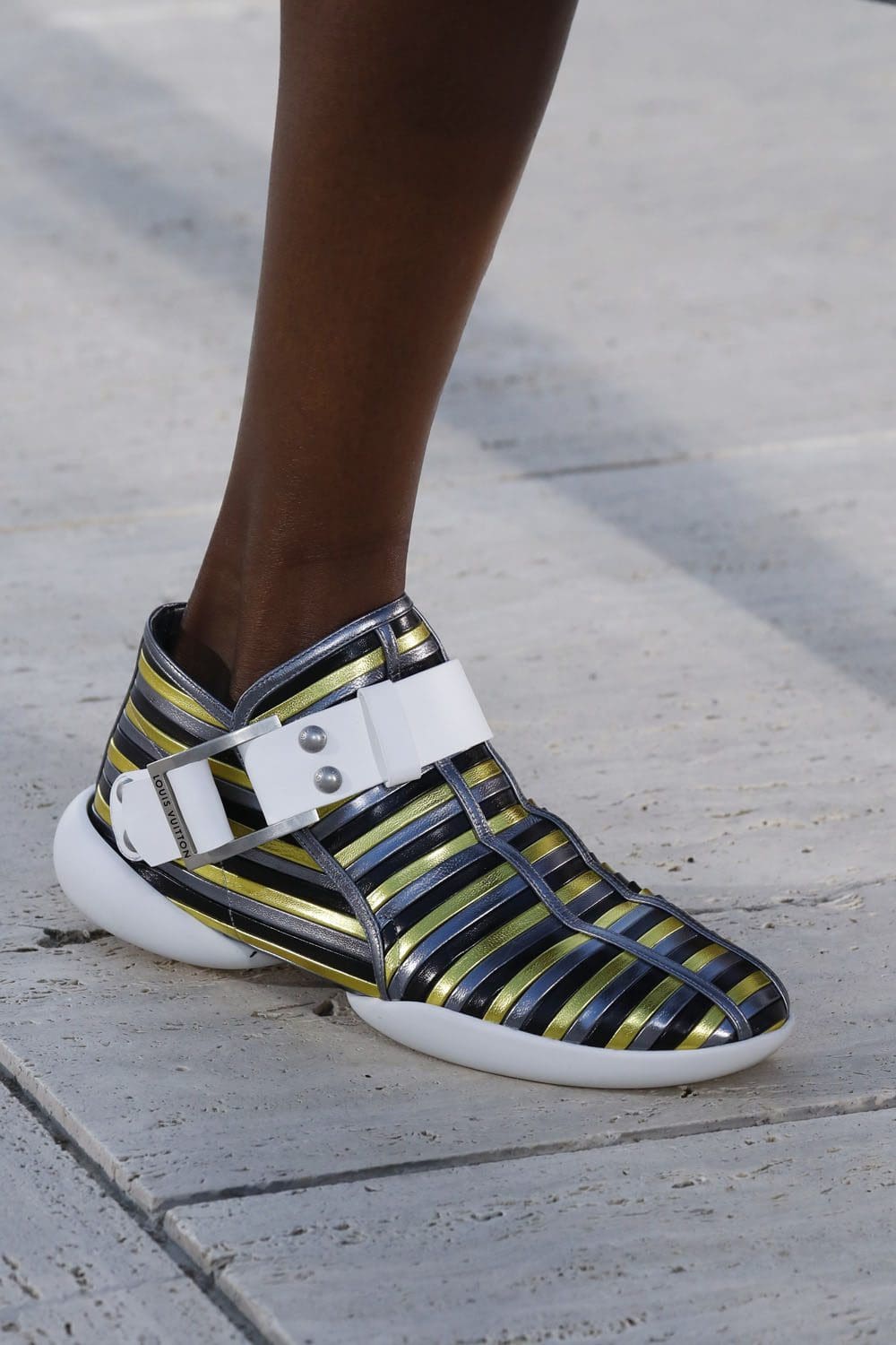 louis vuitton shoes cruise resort 2023 runway magazine (5)