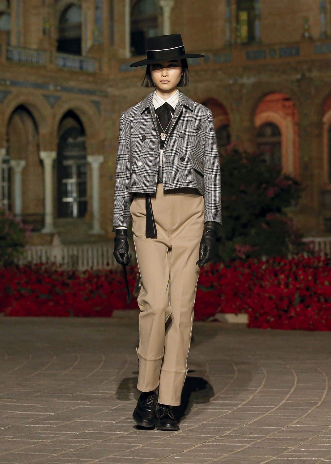Crucero Dior 2023 Runway Revistas