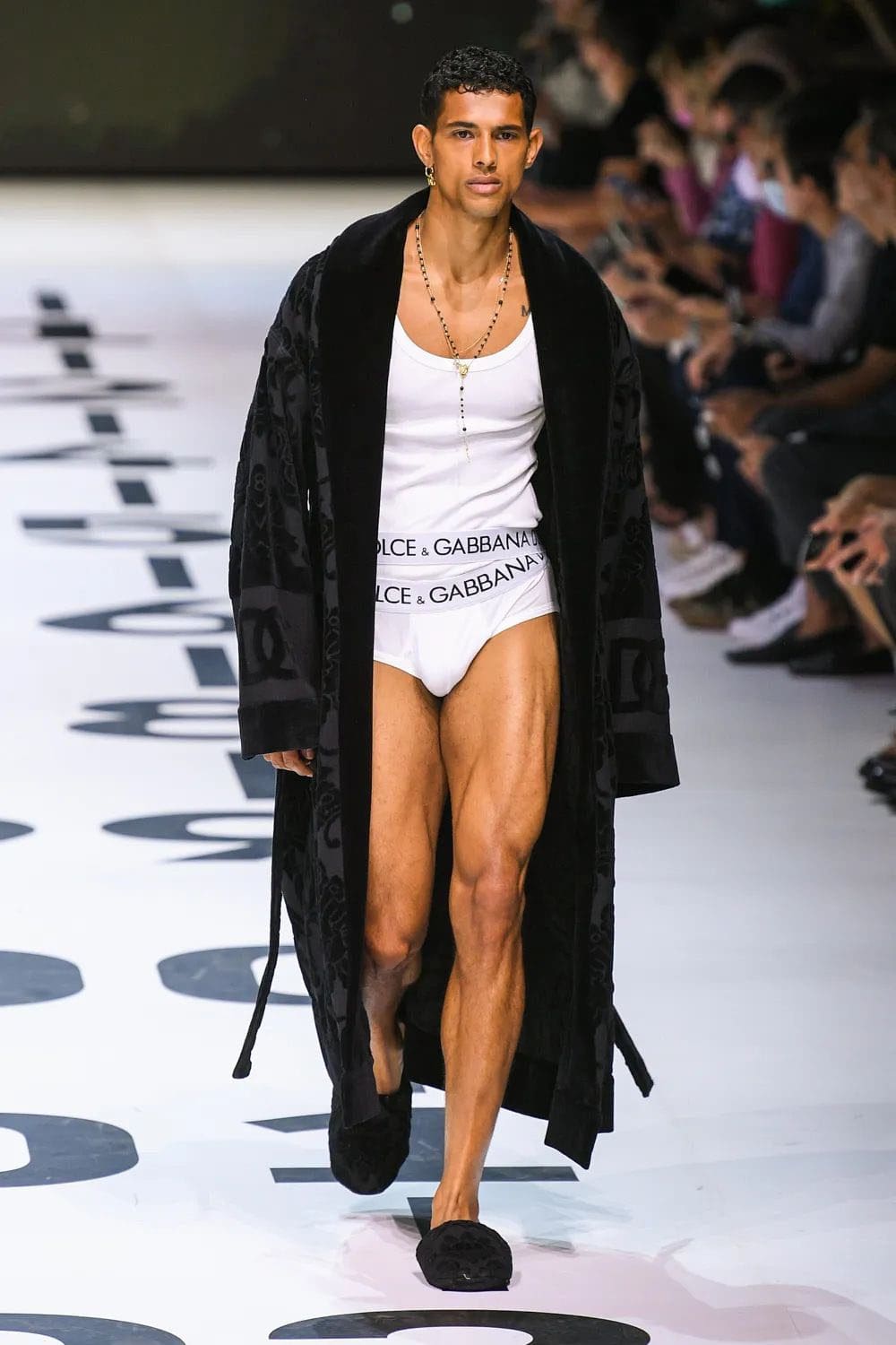 ドルチェ&ガッバーナ メンズ 春夏 2023 Runway 雑誌