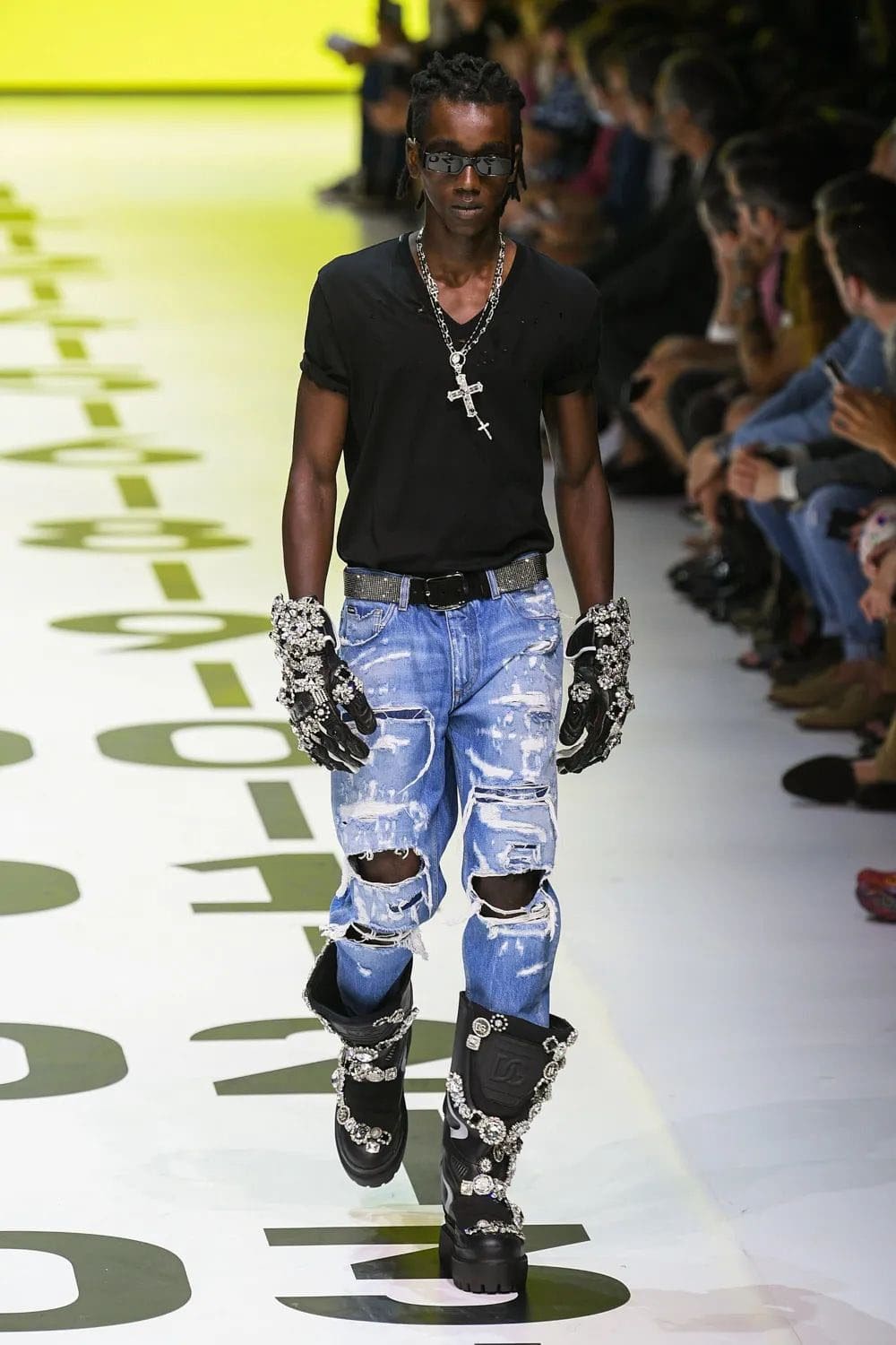 ドルチェ&ガッバーナ メンズ 春夏 2023 Runway 雑誌