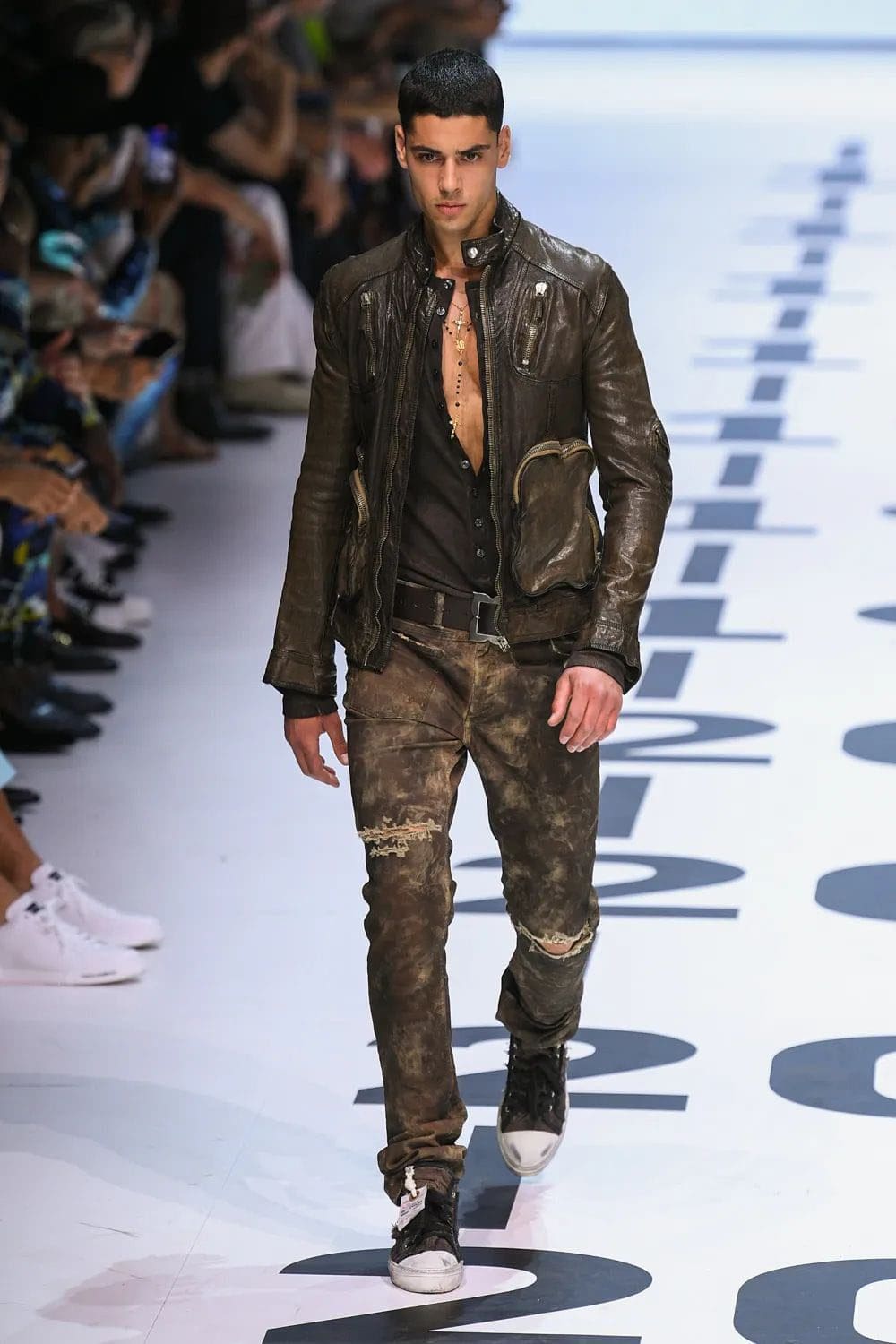 ドルチェ&ガッバーナ メンズ 春夏 2023 Runway 雑誌