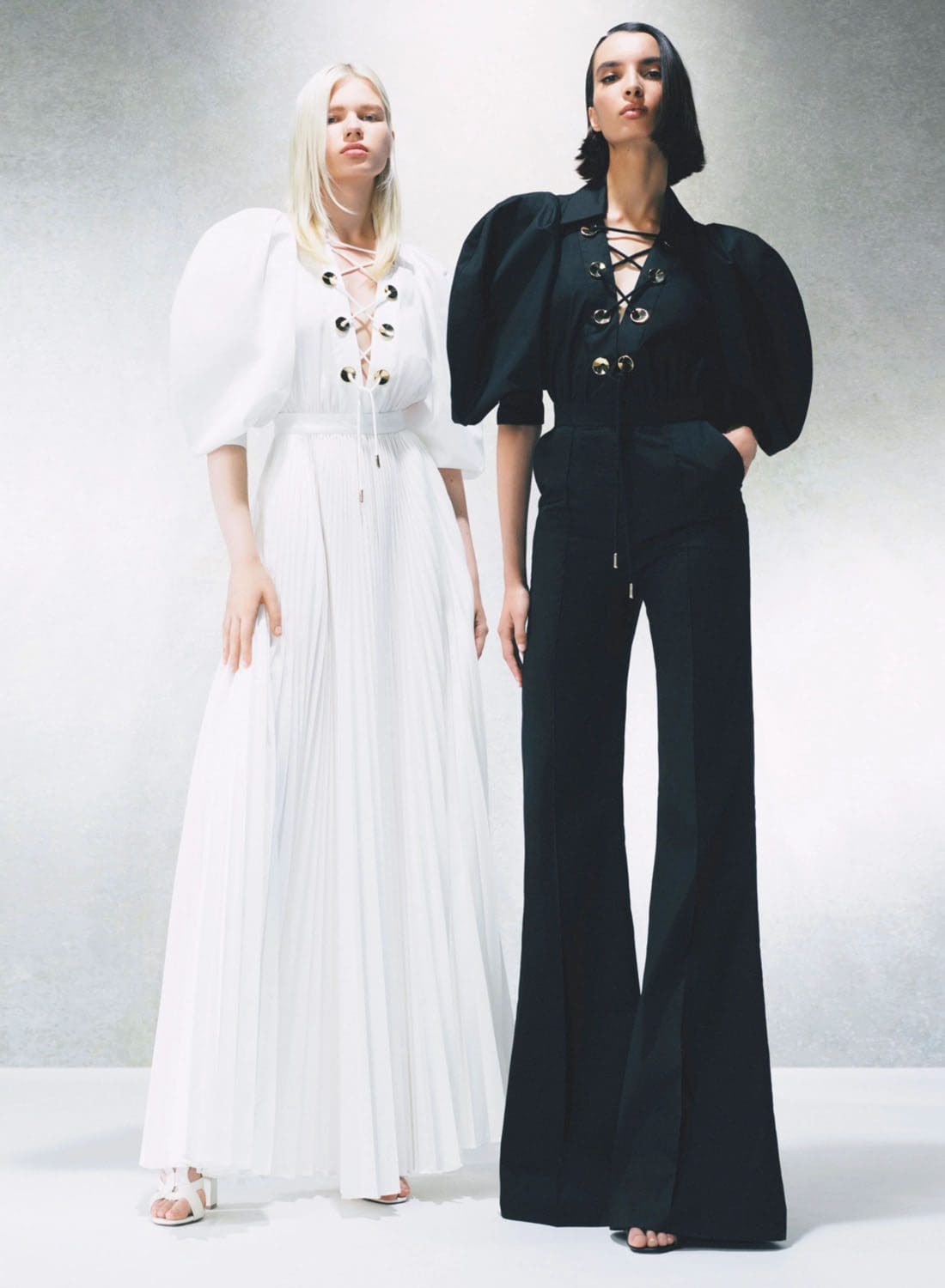Elie Saab Resort 2023 Runway Revistas