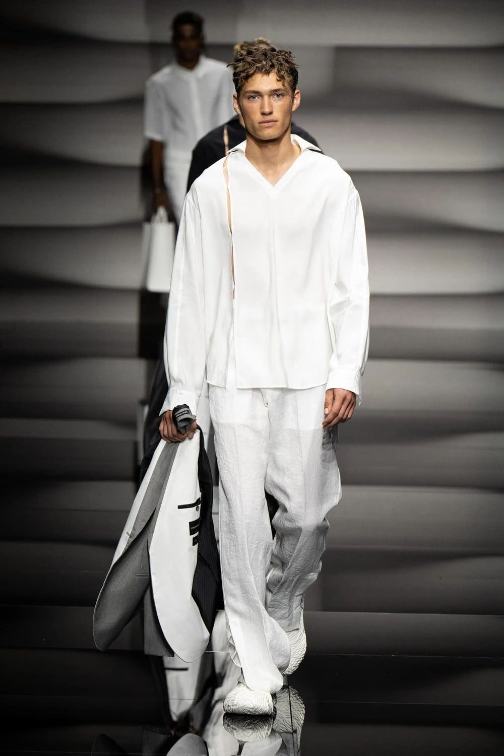 Emporio Armani Herren Frühling Sommer 2023 Runway Magazin