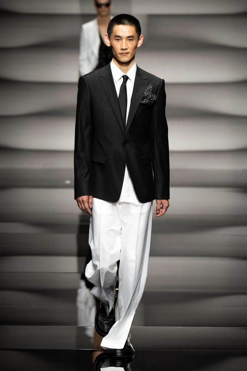 Emporio Armani Herren Frühling Sommer 2023 Runway Magazin